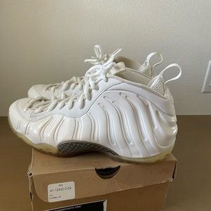 Nike Foamposite 1 Sz 10.5 white out